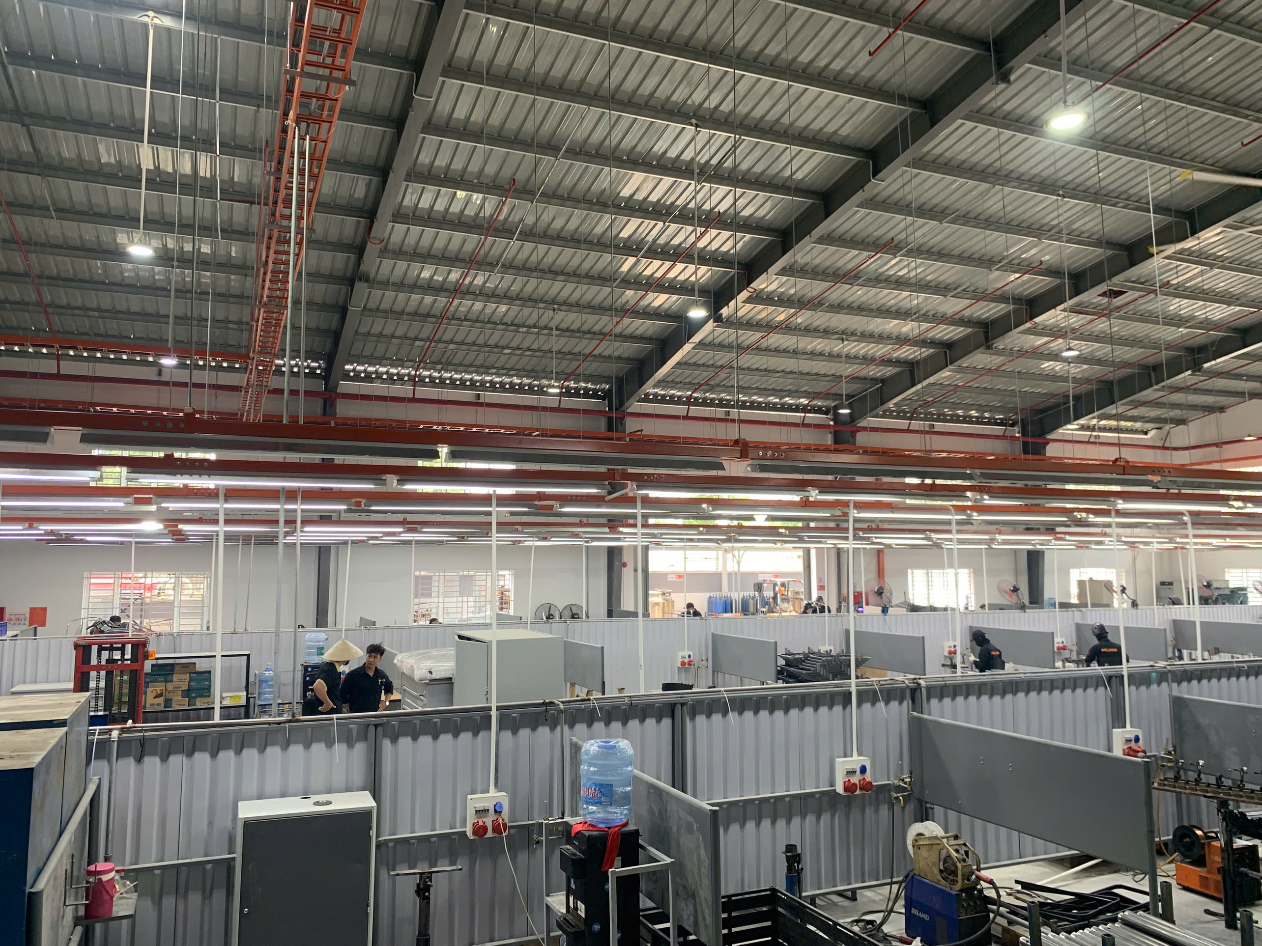 THI CÔNG ĐIỆN NHÀ XƯỞNG GIÁ CẠNH TRANH